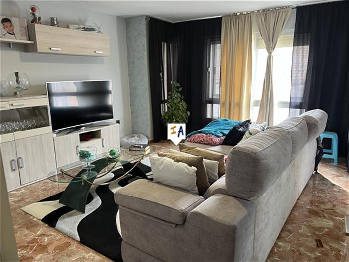 House in Castillo de Locubin - Image 4