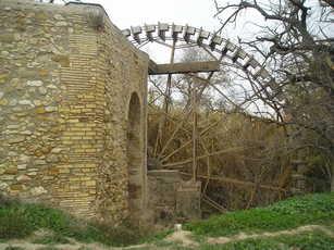 Water wheel Isla Redonda Sevilla Andalucia